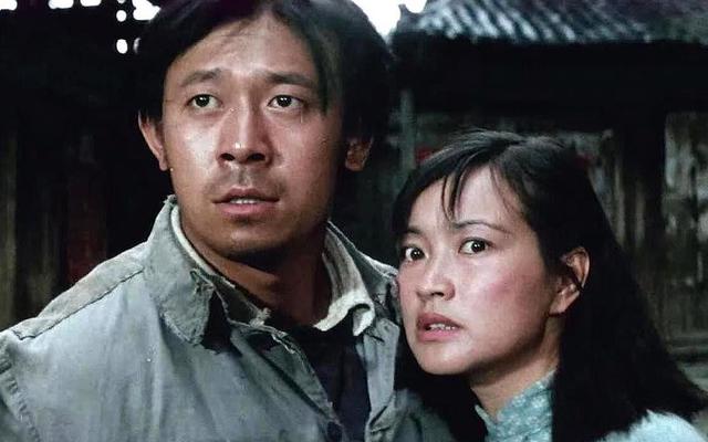 刘晓庆同志个人简历