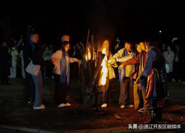 科尔沁民俗风情园焕新迎客 打造草原文旅新地标