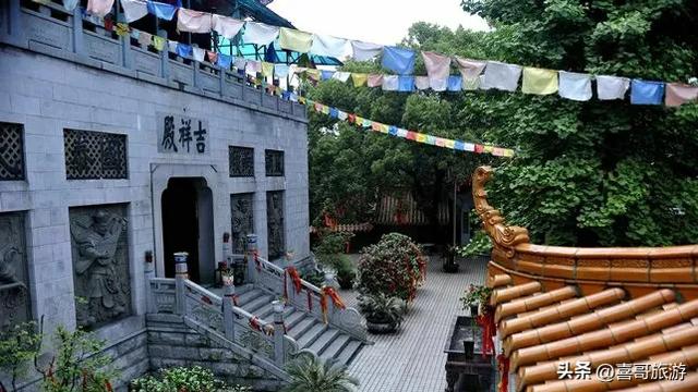 益阳会龙山公园:山水城郭间的千年禅韵