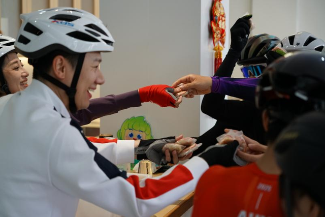 15位骑友的“绿色探富”之旅：他们发现了比风景更美的“共富答案”！