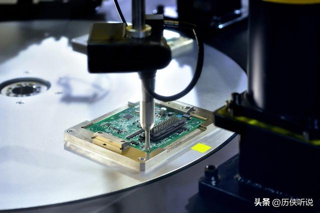 美经济专家：中国提前囤积了大量进口设备，把美国政客耍的团团转
