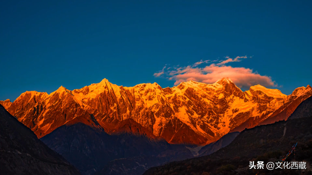 天啊，连万茜着迷的南迦巴瓦，世上还有比它更美的山峰吗？