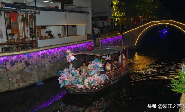 中秋国庆去哪嗨？湖州潞村夜游狂欢月超全攻略！