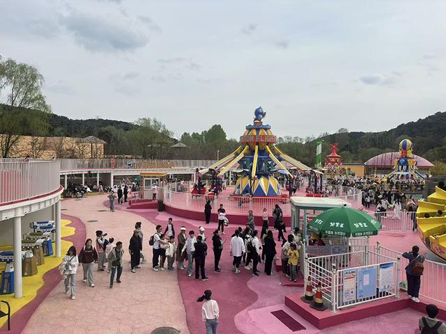 沈阳森林动物园推出“与萌兽共庆华诞，和自然相约金秋”主题游园活动