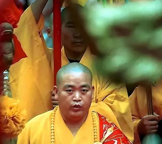 “花和尚”释永信被实锤，找女人、生孩子样样不落，或将面临刑期