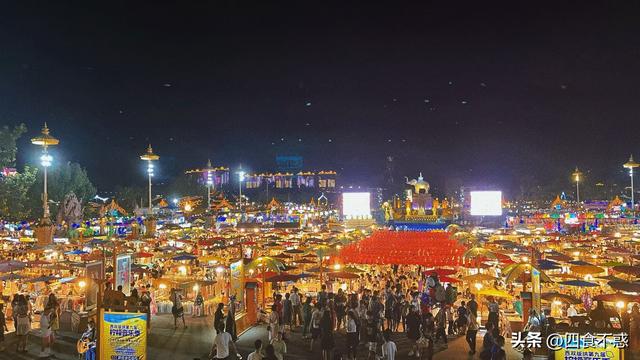 彩云之南的“拍照圣地”西双版纳，美食都是五彩的！