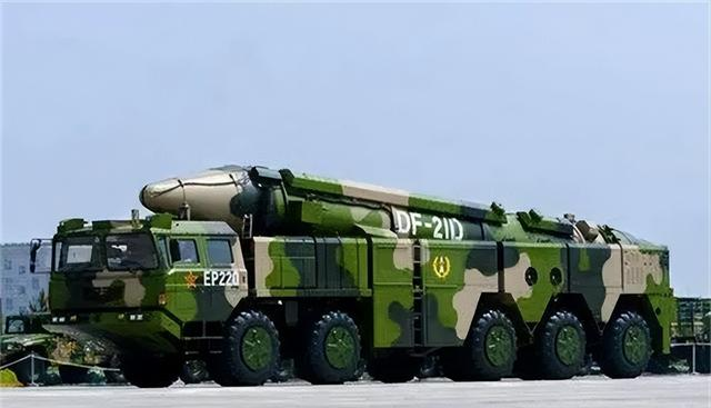 俄乌冲突对中国最大启示：敢打美国的航母，是收台成功的关键！