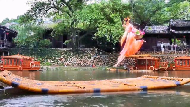 曲凹哩码头：飞天威亚解锁文旅新亮点