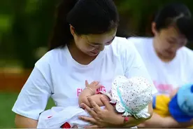什么是奶阵，哺乳时奶阵很久都不来是什么原因？图片