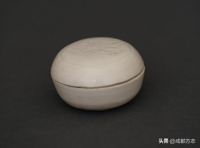 西南孤本藏进成都这家博物馆！免费开放 无需预约→