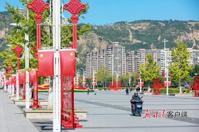 国庆来甘肃！敦煌壁画、张掖丹霞… 那抹“中国红”美到心坎里