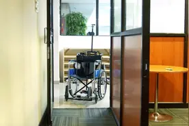 机器人学专业学生利用 NVIDIA Jetson 开发出自主轮椅图片