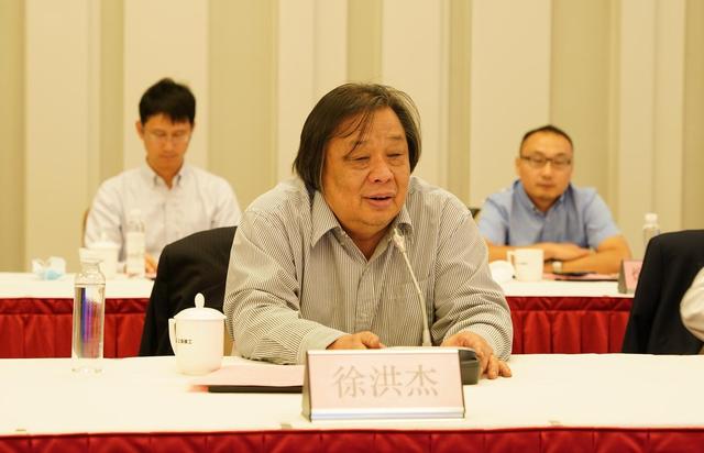 够中国用2万年！我国攻克世界级难题，抢先美国建造“无限能源”