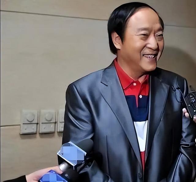 牛群也没想到，折腾半生家产尽失，如今美国毕业的儿子成晚年依靠