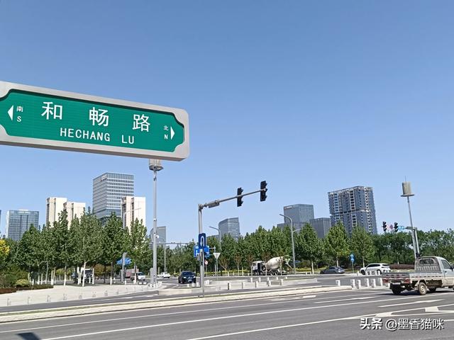 浐灞港务区半日游,顺路逛到临潼,然后坐火车回西安