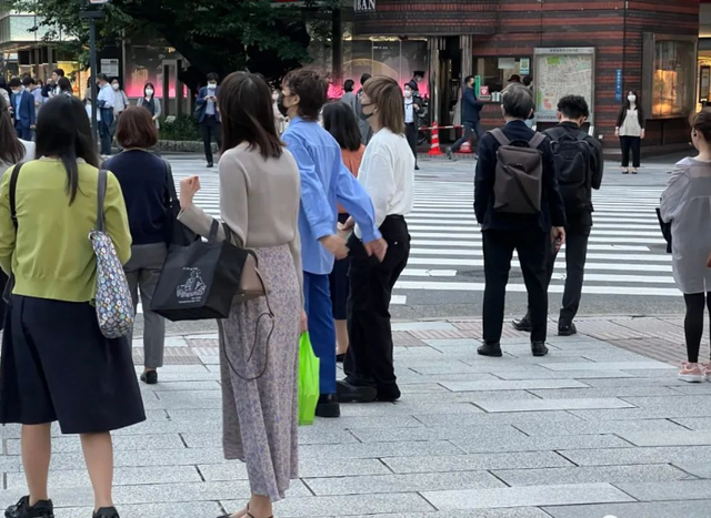 提升生育率的根本办法，是把乐观预期传递给年轻一代