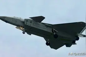 第五代战斗机：被誉为东方隐形威龙的中国歼-20战斗机赏析图片