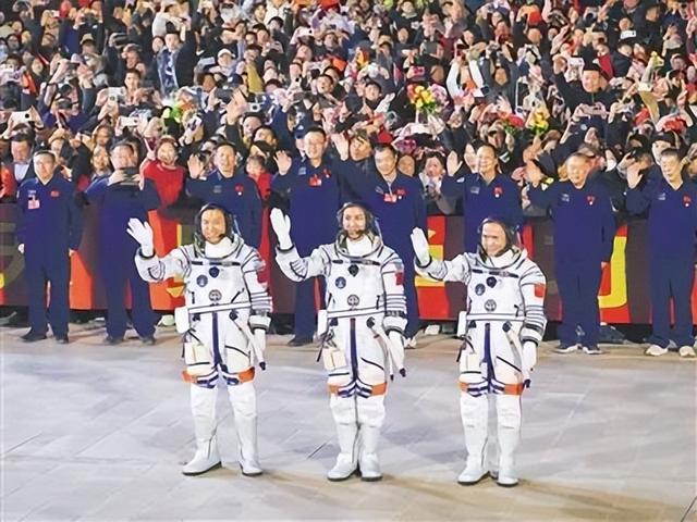 星辰为证赴天宫