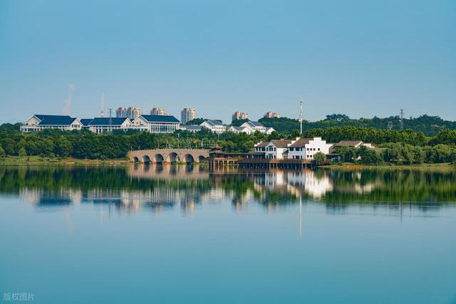 说它是安徽区域位置最好的城市，应该没人会反对吧？