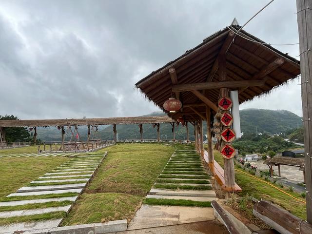 退休夫妻自驾温州泰顺之仕水古镇、胡氏大院、廊桥文化园