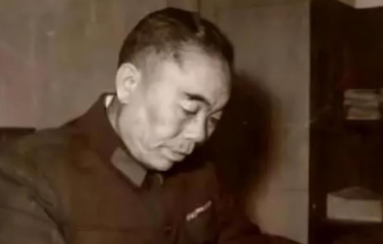 51年曾泽生从朝鲜回国，见过主席之后回家吩咐妻子：北京不能待了