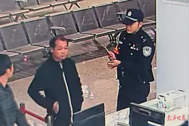 男子走失20年，铁路警方助其与家人团聚图片