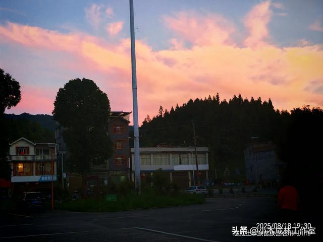 凉城利川白鹊山:民宿佼佼者的“凉”心之选与“热”切期盼