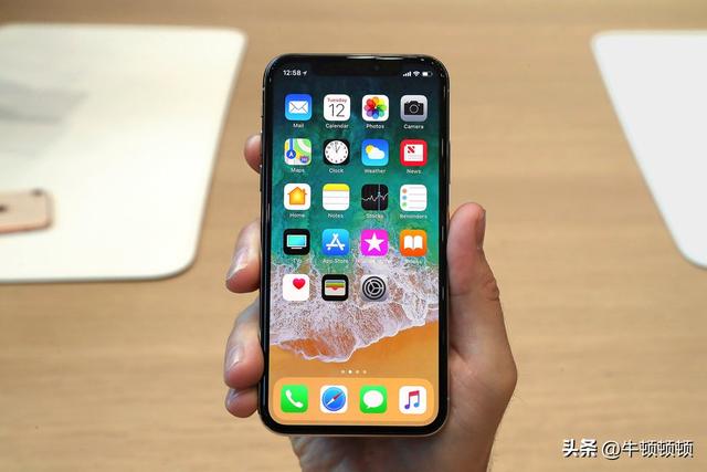 苹果新品发布大揭秘，iPhone 17或引全球手机市场格局巨变！