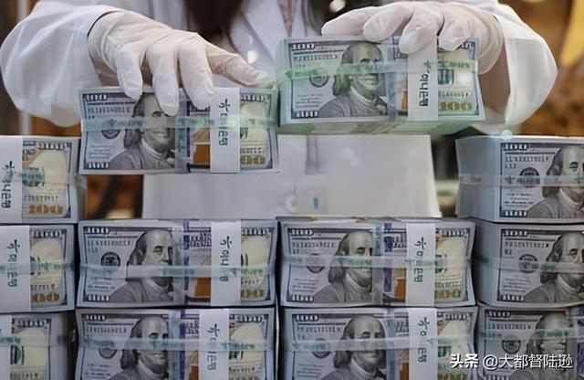 黄金的这轮牛市，真的走到尽头了吗？金价上涨的逻辑到底变没变？