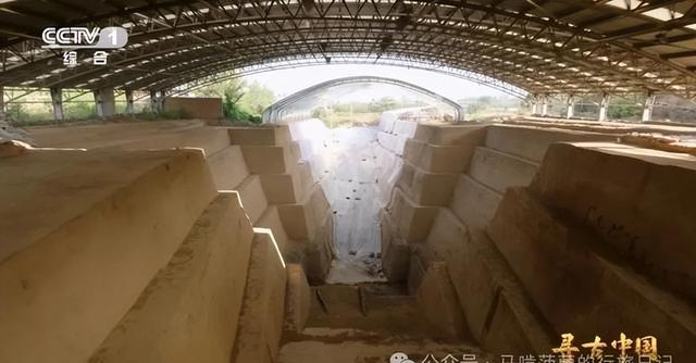 秦始皇永远不让人失望！又见“穿越文物”，历史课本有点受伤