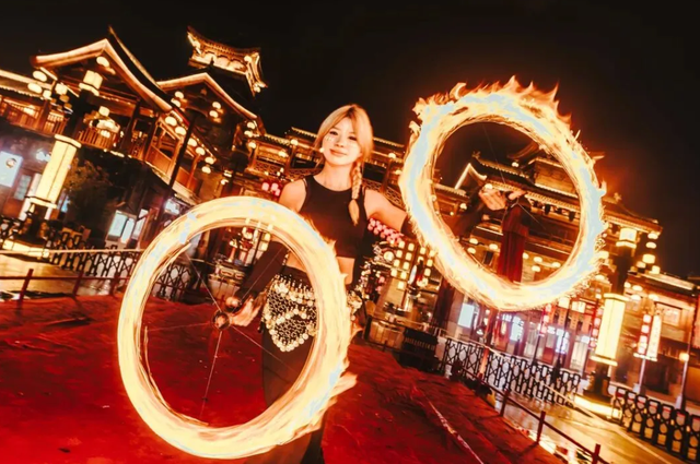 “热！热！热！” | 现在临沂太“热”了！！