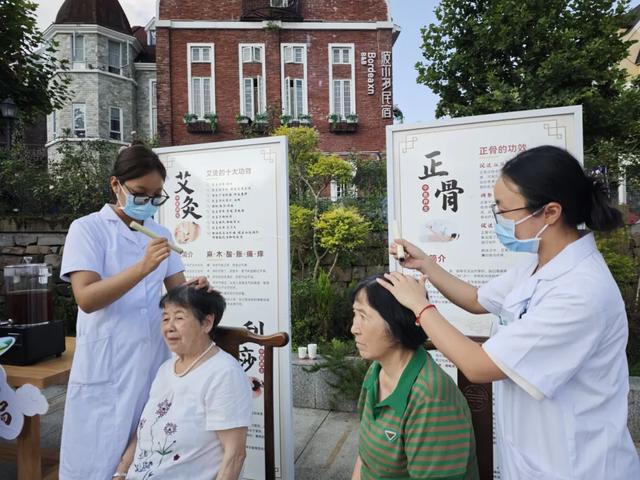天府药市·二十四集点亮“夜”态新活力!彭州以千年药香深化“文旅+百业”“百业+文旅”融合创新