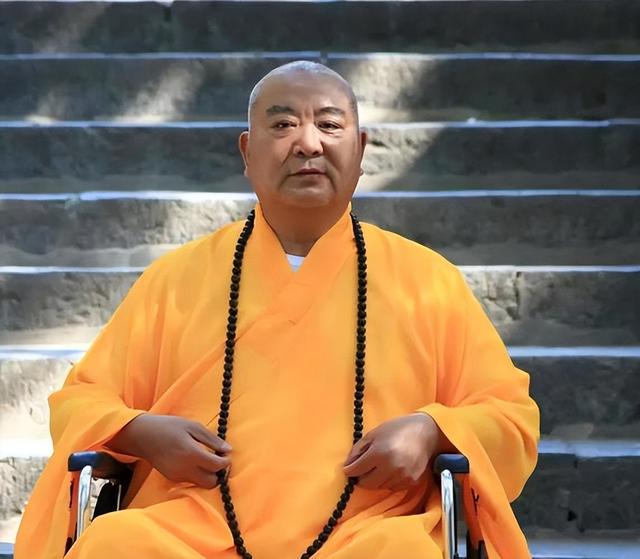 耗费12亿，修建完成的“世界最高佛”，如今却拜不起，水喝不起