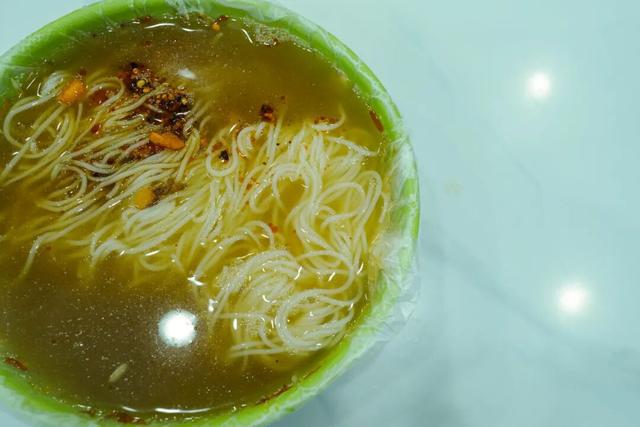 1元的包子，4块钱的蒸饺，这座城给人的幸福感怎么能这么高啊！