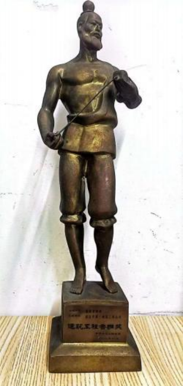 武汉人最熟悉的“她 ”，回归四十载，风姿绰丽！