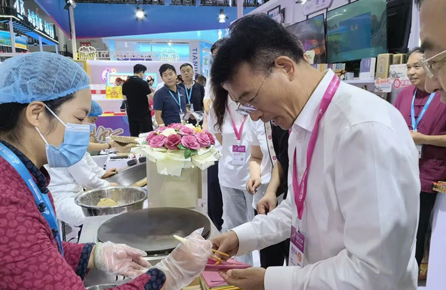 临沂文旅亮相2025中国文旅产业博览会 首日非遗展演引热潮
