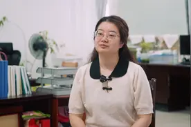 “小龙虾太难剥”？剥虾机“一键剥虾”一小时剥200斤虾仁图片