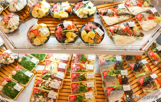 国庆旅行餐 “快” 字当头，预制菜成商家选择，4招尝出真锅气