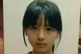 她20岁参加校花大赛，凭借一张证件照进娱乐圈，网友：美女学霸图片