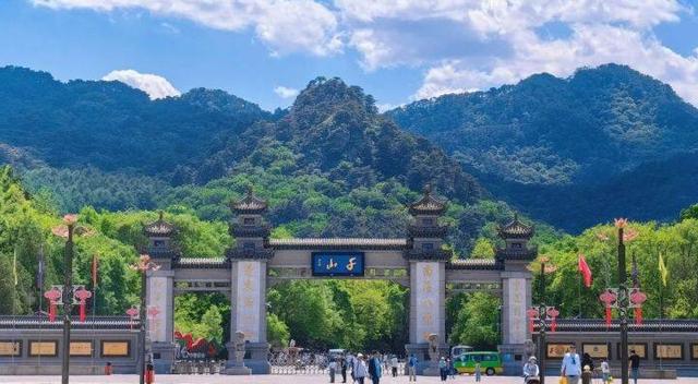 @黑吉蒙居民，千山携鞍山众景区免票特惠，速来get