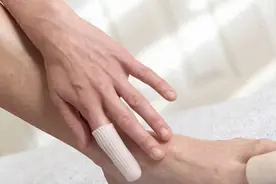 脚的大小影响寿命长短？脚越大，命越短？真的吗？听听医生怎么说图片