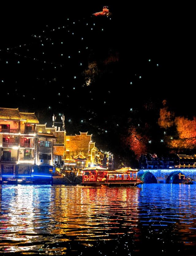 中国十大最美水乡古城古镇夜景