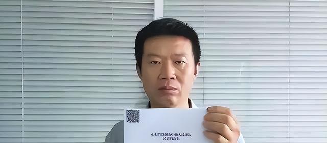 一声巨响划破天际，19000吨钢筋从天而降，75人被砸身亡