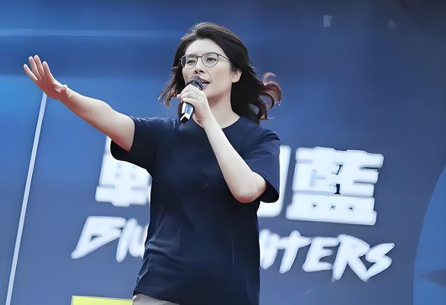 国民党党主席稳了？郑丽文怒批蓝营：不敢认中国人就去民进党！