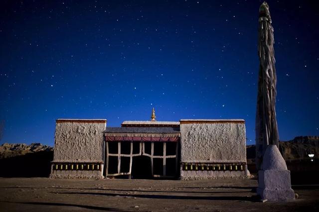 穿越阿里，才算真正到过西藏！万山之祖与百川之源在此相遇。