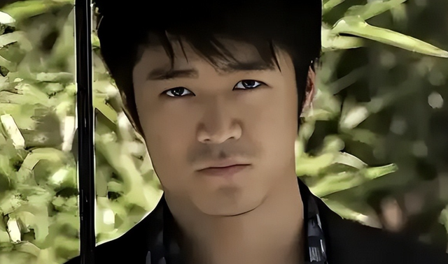 他28岁跳楼身亡，离开前顶楼徘徊3小时，留17字感人遗言告别人间