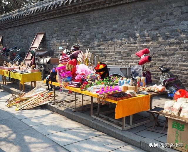 现在的旅游除了去景点，还会打卡当地的集市，你知道这是为什么吗