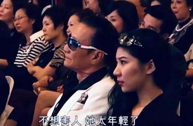 和谢贤分手8年后	，Coco在网上自曝私密往事