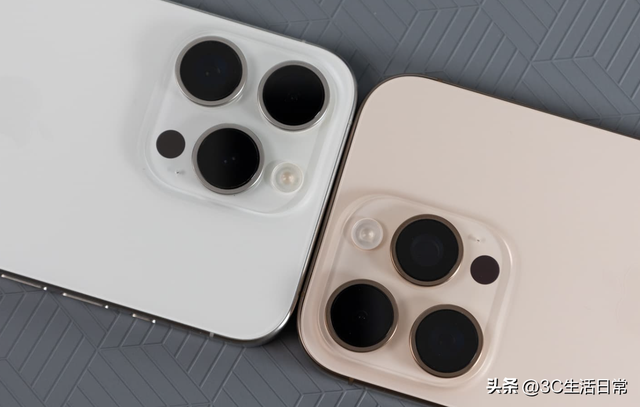 拍照总是糊？iOS 26 新增功能，iPhone 会主动告诉你该擦镜头了