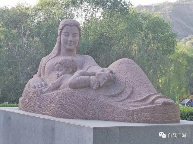 寻根之旅来到兰州,相隔五十多年再重逢,热门旅游景点顺便一游。